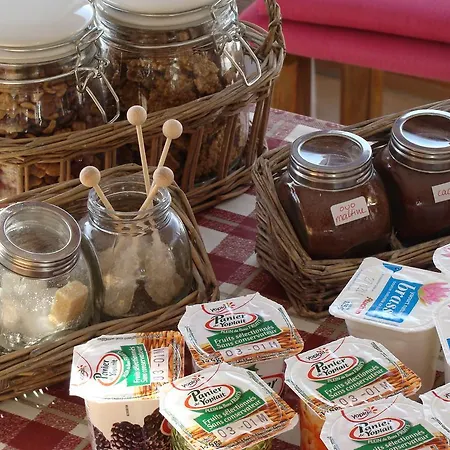 Chalet Fratine Bed & Breakfast Bozel
